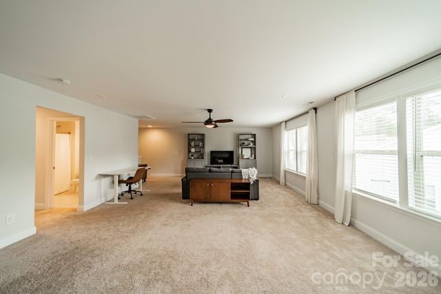 17036 Challory Glen Way, Charlotte, NC 28278