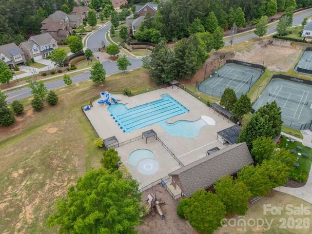 17036 Challory Glen Way, Charlotte, NC 28278