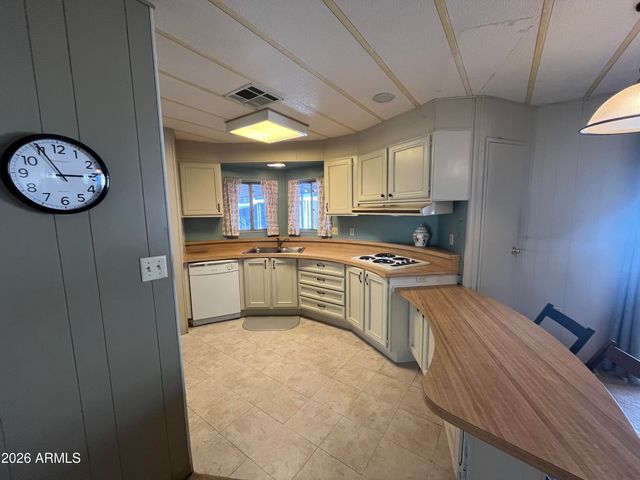 10960 N 67TH Avenue 81, Glendale, AZ 85304