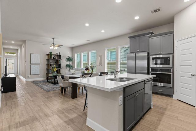 321 Rise Lane, Montgomery, TX 77316