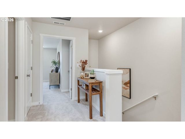 6412 Se Nasha St, Hillsboro, OR 97123