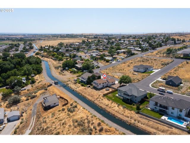 55 TRUMAN Ave, Umatilla, OR 97882