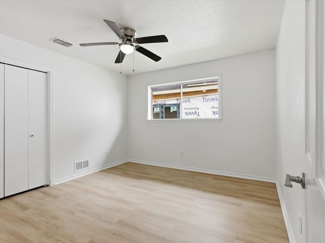 904 Aluminum Plant Road, Rockwall, TX 75087