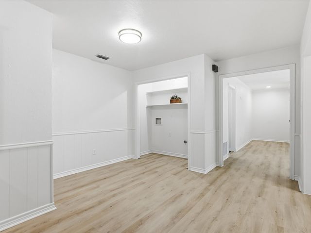 904 Aluminum Plant Road, Rockwall, TX 75087