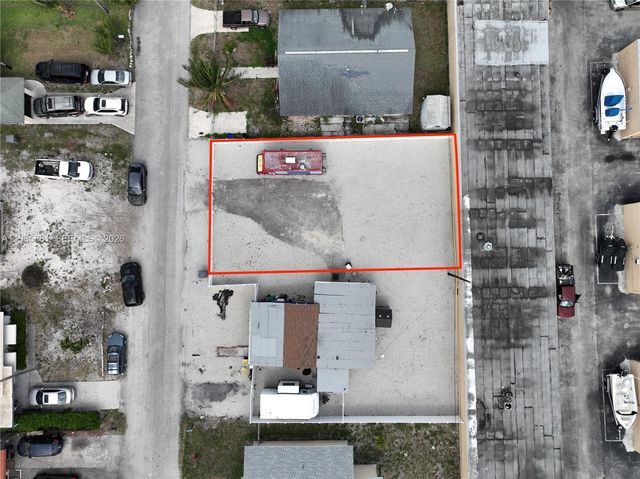 7772 Loomis Street, Hypoluxo, FL 33462