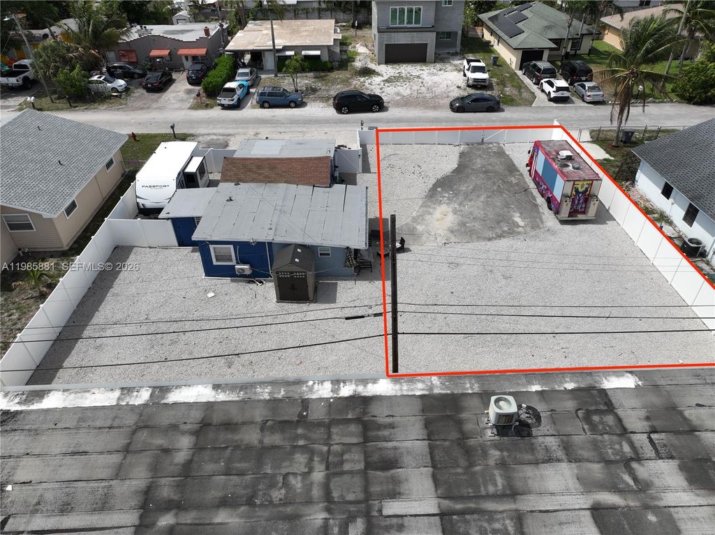 7772 Loomis Street, Hypoluxo, FL 33462