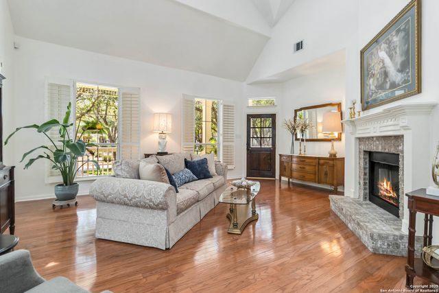 2212 Cotton Blvd, New Braunfels, TX 78130