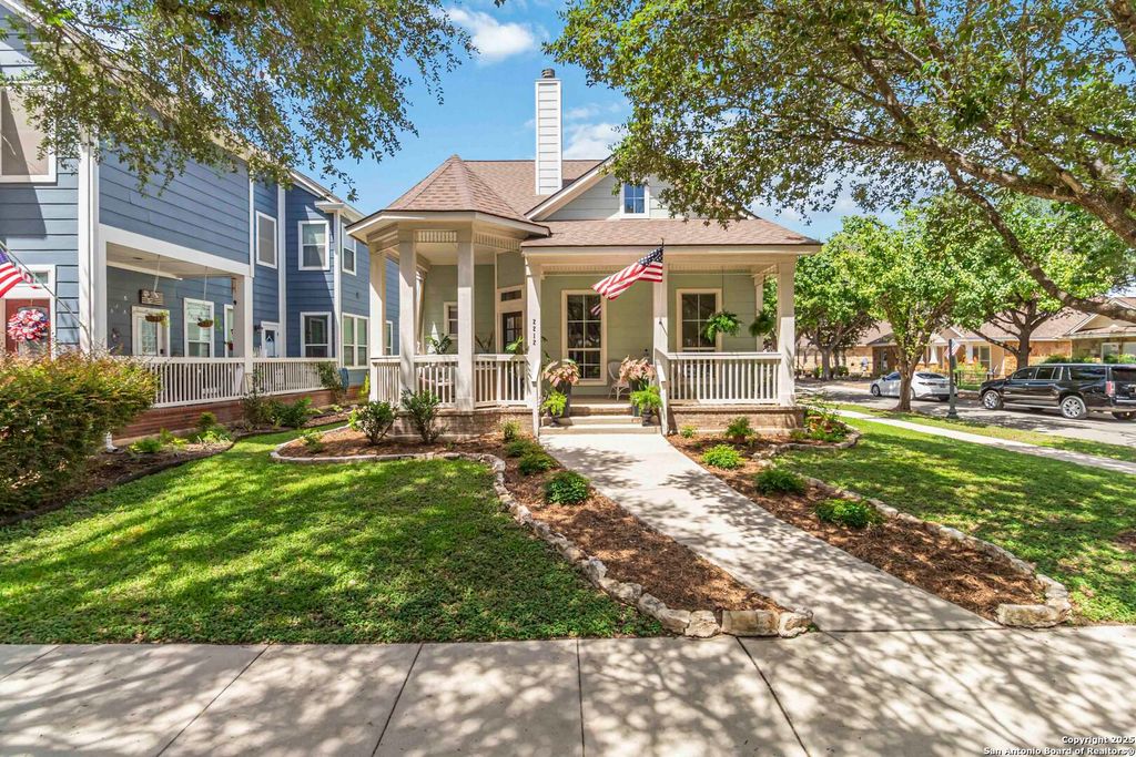 2212 Cotton Blvd, New Braunfels, TX 78130