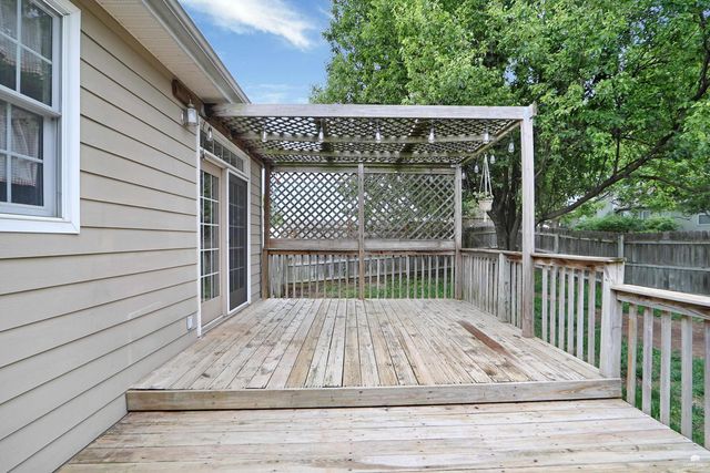 3024 Irene Circle, Manhattan, KS 66502