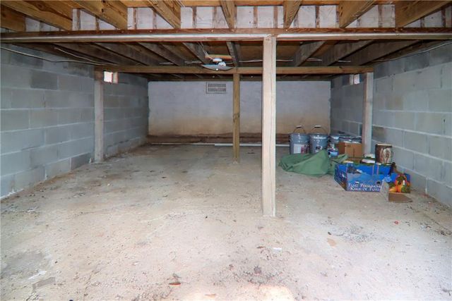 317 Winding Woods Trail, Woodstock, GA 30189