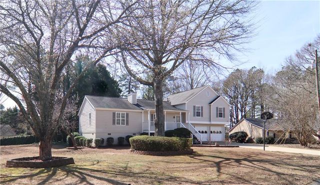 317 Winding Woods Trail, Woodstock, GA 30189