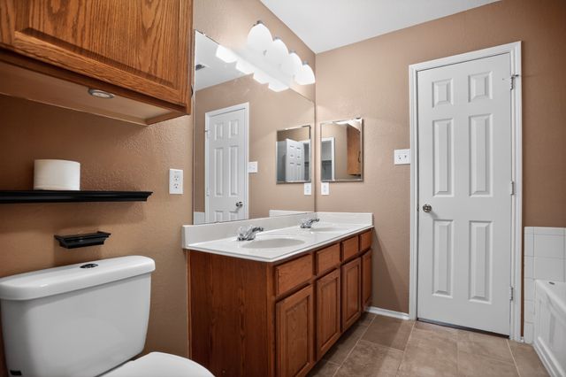 4140 Silverwood Trail, Fort Worth, TX 76244