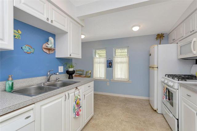 14 BRADEN CASTLE DRIVE, Bradenton, FL 34208