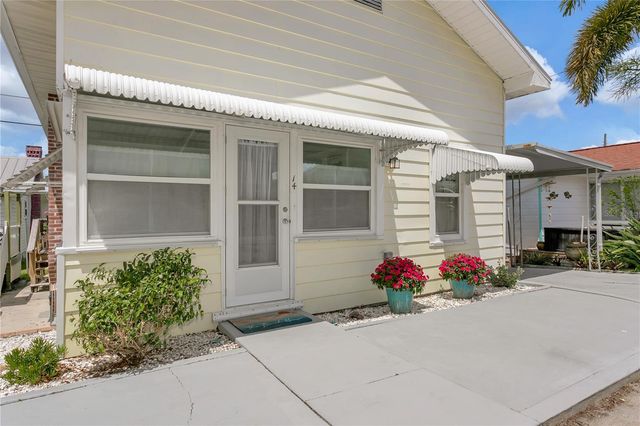 14 BRADEN CASTLE DRIVE, Bradenton, FL 34208