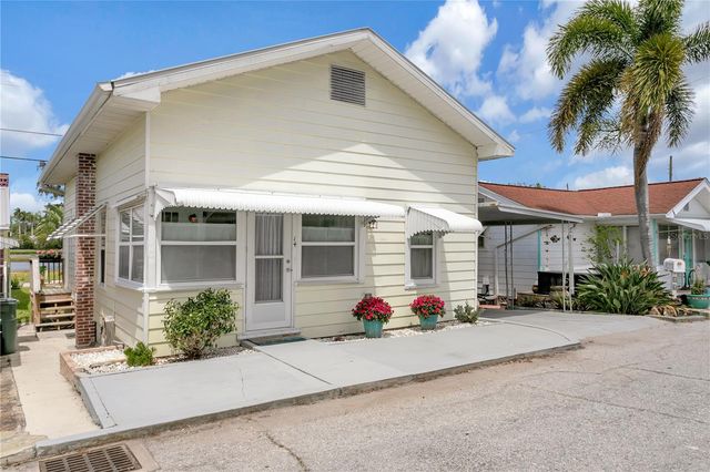 14 BRADEN CASTLE DRIVE, Bradenton, FL 34208