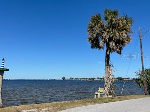 14 BRADEN CASTLE DRIVE, Bradenton, FL 34208