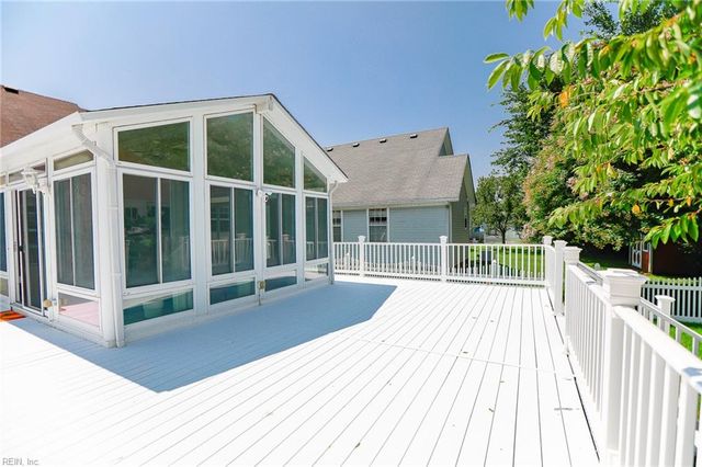 9561 1st View ST, Norfolk, VA 23503