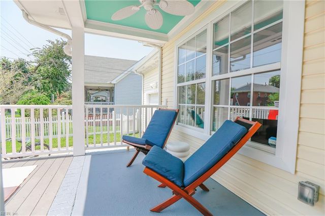 9561 1st View ST, Norfolk, VA 23503