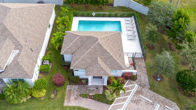 2590 Bella Vista Circle, Vero Beach, FL 32966
