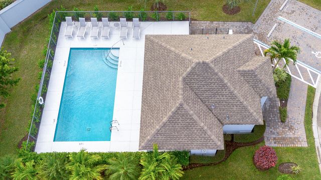 2590 Bella Vista Circle, Vero Beach, FL 32966