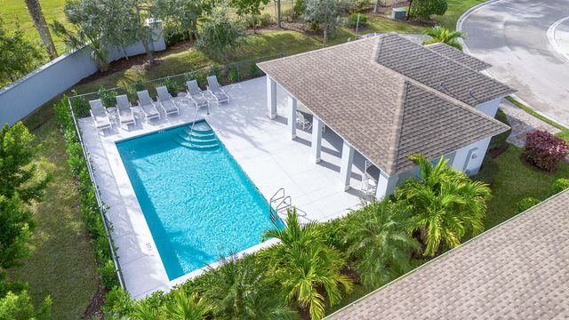 2590 Bella Vista Circle, Vero Beach, FL 32966