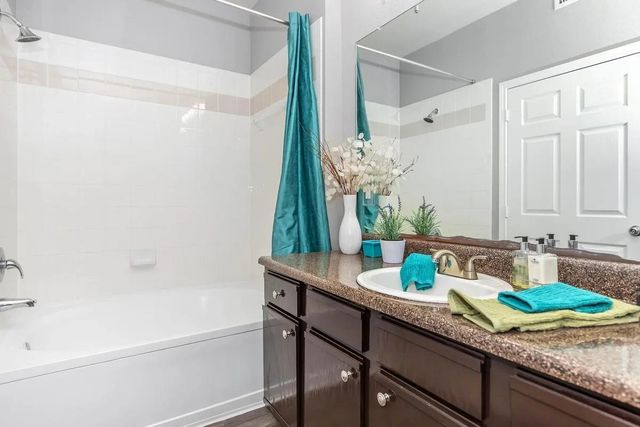 12035 Huffmeister Road 01-134, Cypress, TX 77429