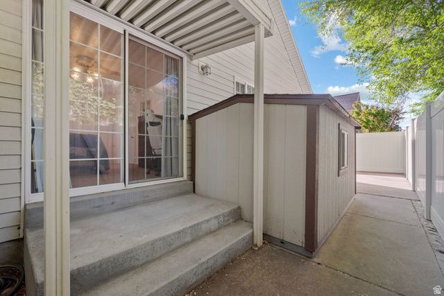 932 N 1760 W, Provo, UT 84604