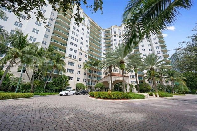 20000 E Country Club Drive 906, Aventura, FL 33180