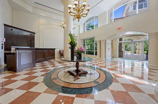 20000 E Country Club Drive 906, Aventura, FL 33180