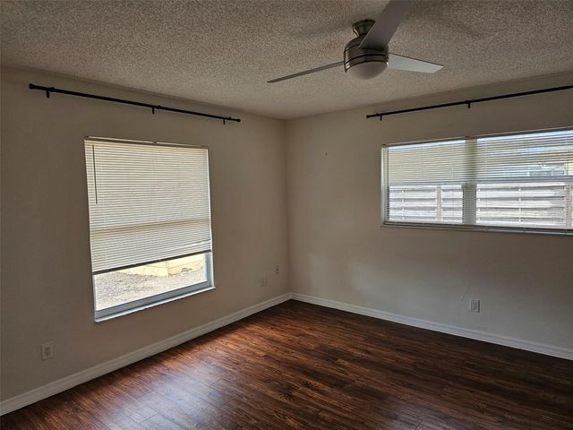7409 MANATEE STREET, Sarasota, FL 34243