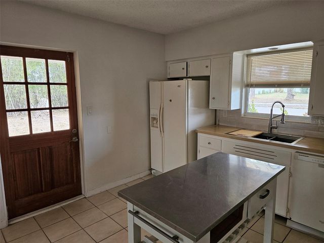 7409 MANATEE STREET, Sarasota, FL 34243