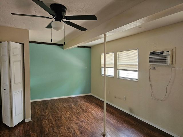 7409 MANATEE STREET, Sarasota, FL 34243