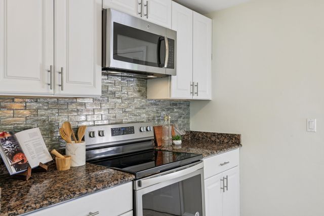 705 Neill Ave, Nashville, TN 37206