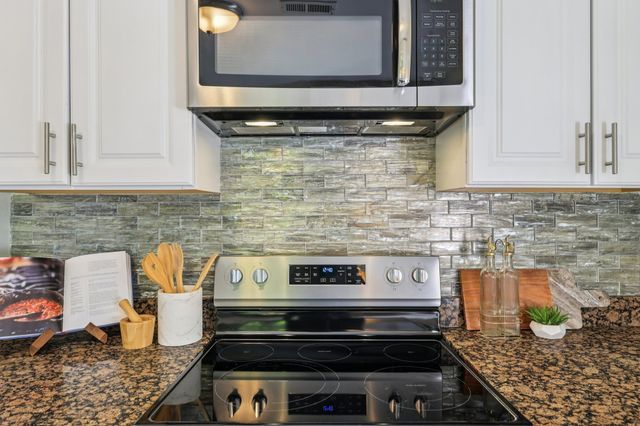 705 Neill Ave, Nashville, TN 37206