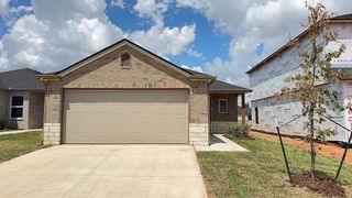 3605 Maggie Road, Mustang, OK 73064