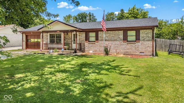 618 Meadows Drive, Mooresville, IN 46158