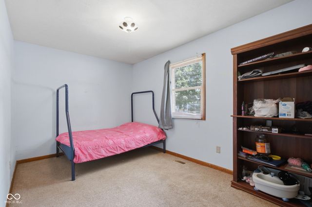 618 Meadows Drive, Mooresville, IN 46158