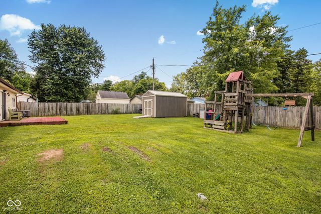 618 Meadows Drive, Mooresville, IN 46158