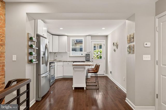 1130 LATONA ST, Philadelphia, PA 19147