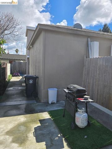 15540 Hesperian Blvd, San Lorenzo, CA 94580