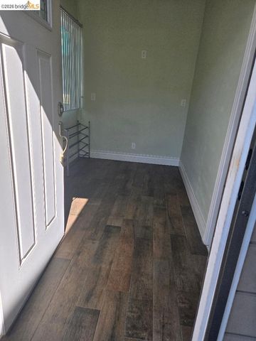 15540 Hesperian Blvd, San Lorenzo, CA 94580