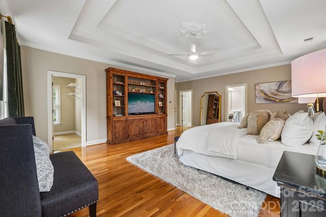 5401 Haynes Hall Place, Charlotte, NC 28270
