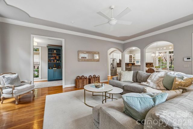 5401 Haynes Hall Place, Charlotte, NC 28270