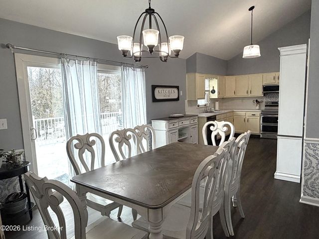 1207 Pheasant Ridge Rd, Goshen, KY 40026