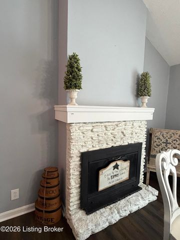 1207 Pheasant Ridge Rd, Goshen, KY 40026