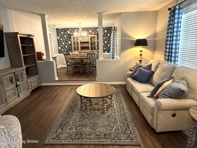 1207 Pheasant Ridge Rd, Goshen, KY 40026