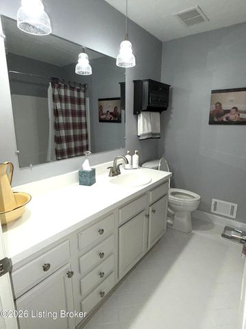 1207 Pheasant Ridge Rd, Goshen, KY 40026