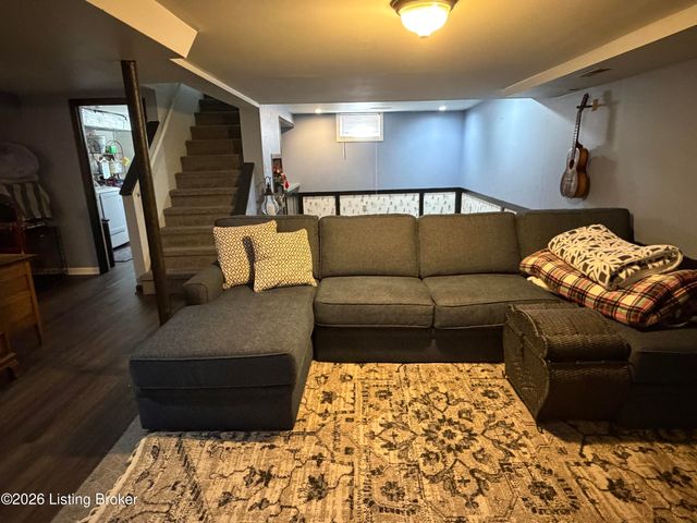 1207 Pheasant Ridge Rd, Goshen, KY 40026