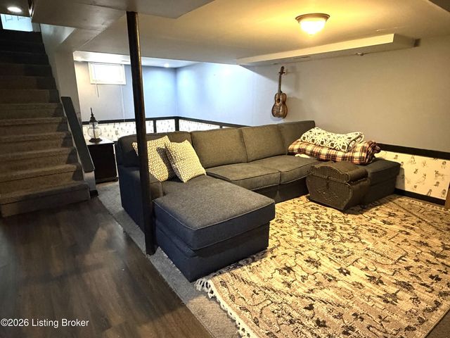 1207 Pheasant Ridge Rd, Goshen, KY 40026