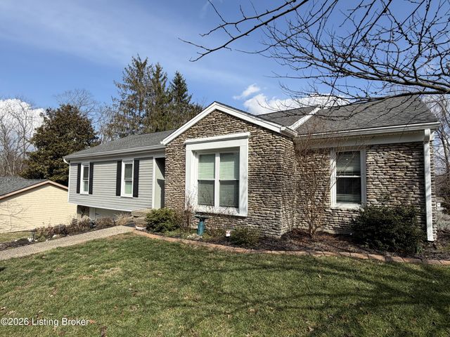 1207 Pheasant Ridge Rd, Goshen, KY 40026